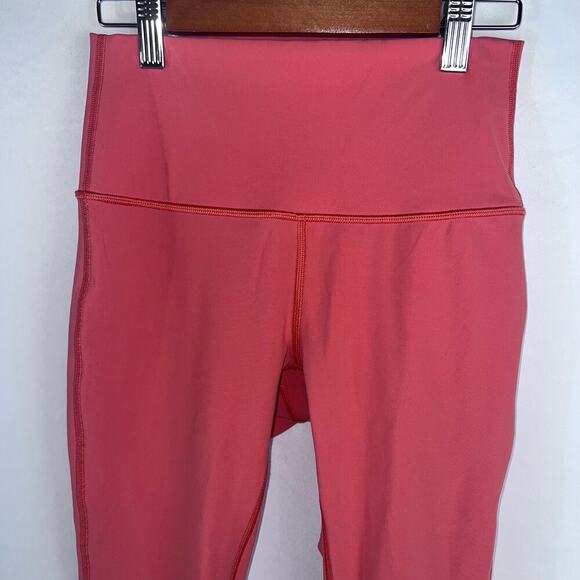 LuluLemon Wunder Under High Rise Tight Full-On Luxtreme Size 4 Chianti - Picture 6 of 7